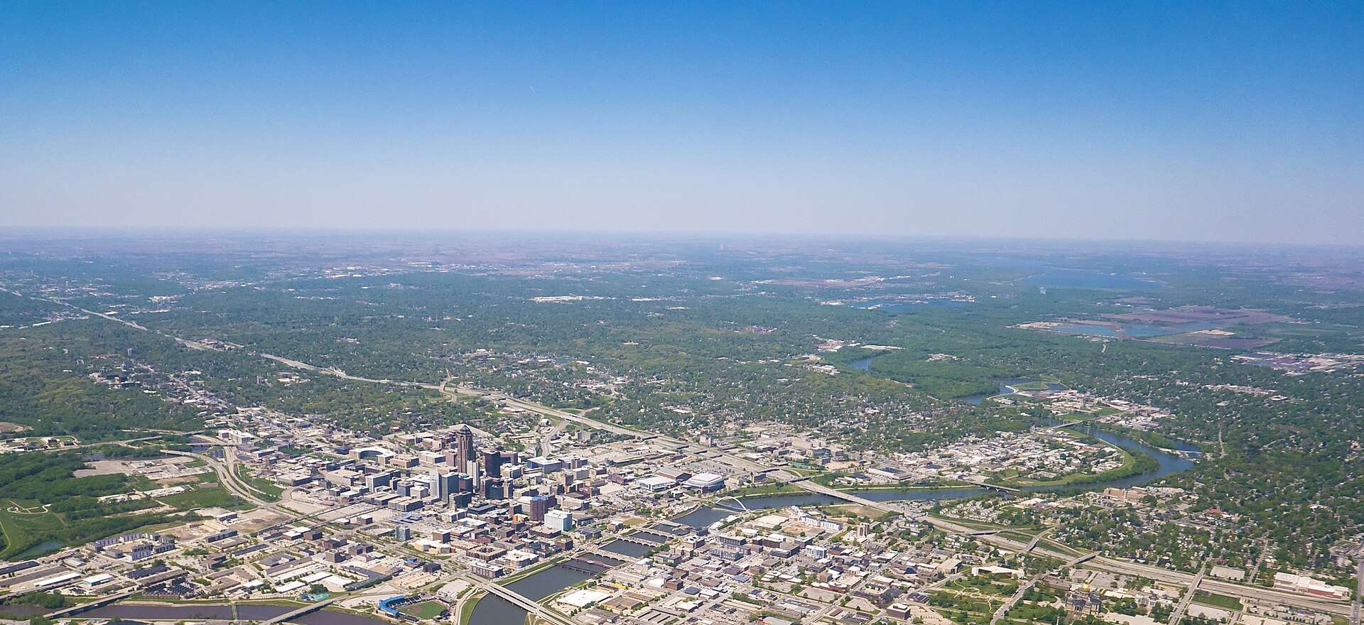 Aerial view of downtown Des Moines and the Des Moines River